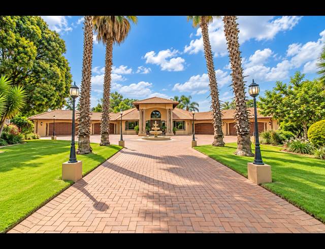 16,200M² SMALLHOLDING FOR SALE IN BENONI NORTH